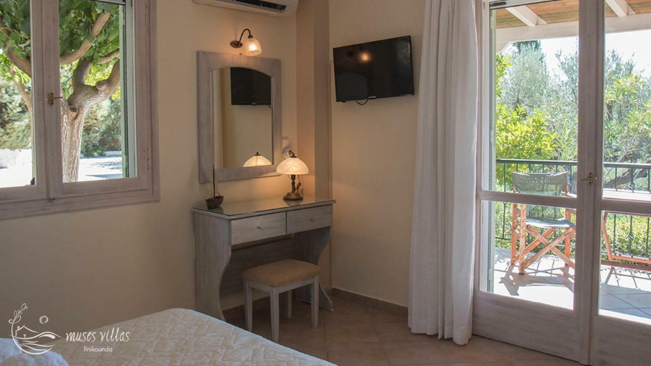 Muses Villas Finikounta Exterior photo